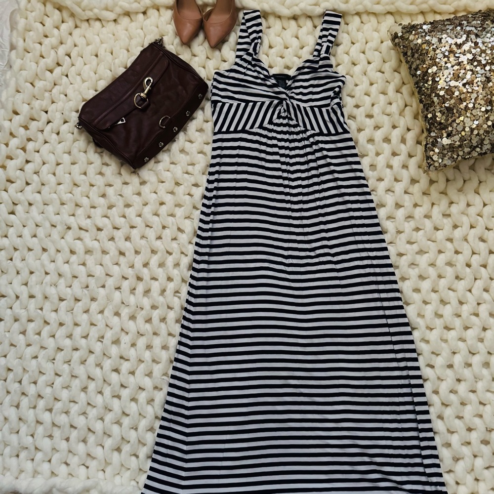 Blue & White Striped Dress – Size Small